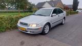 Volvo S40 1.8 AIRCO BJ 2000 - Volvo S40: Automatik