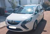 Opel Zafira Tourer: Familienauto mit modernem Navi - Opel Zafira Tourer Gebrauchtwagen