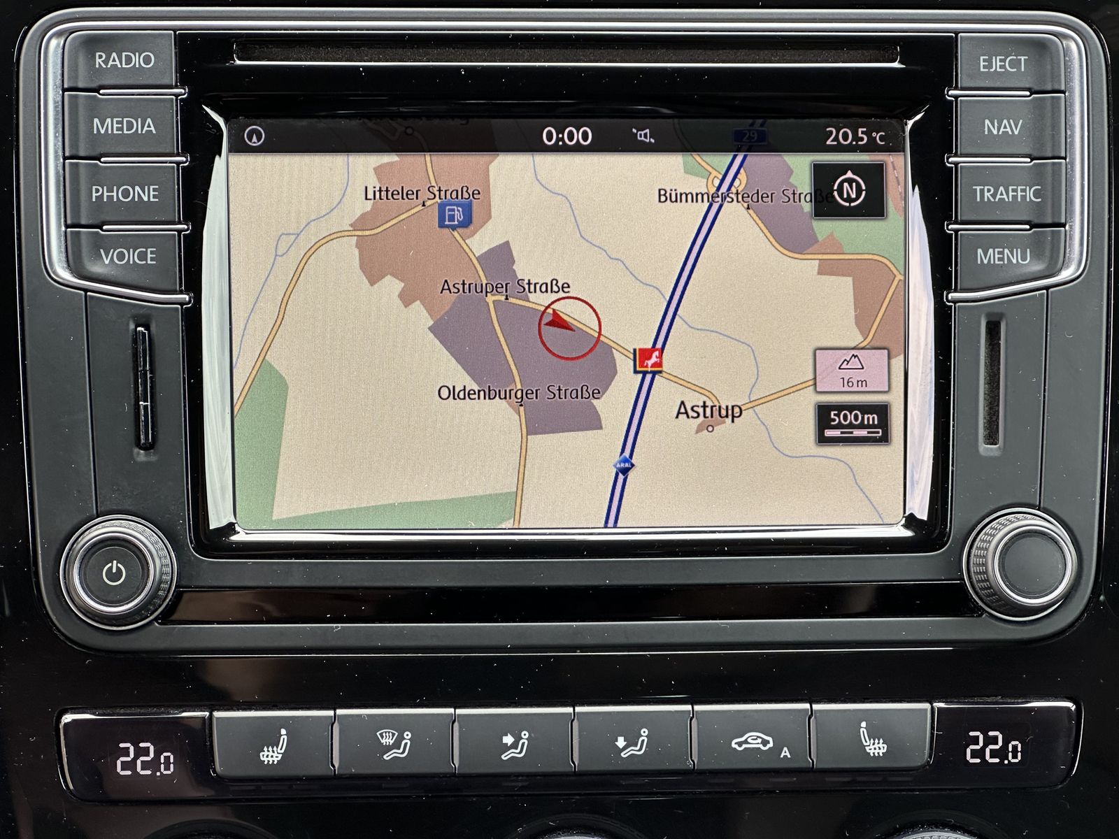 Fahrzeugabbildung Volkswagen Scirocco 1.4 TSI Allstar NAV+SHZ+KAMERA+BLUETOOT