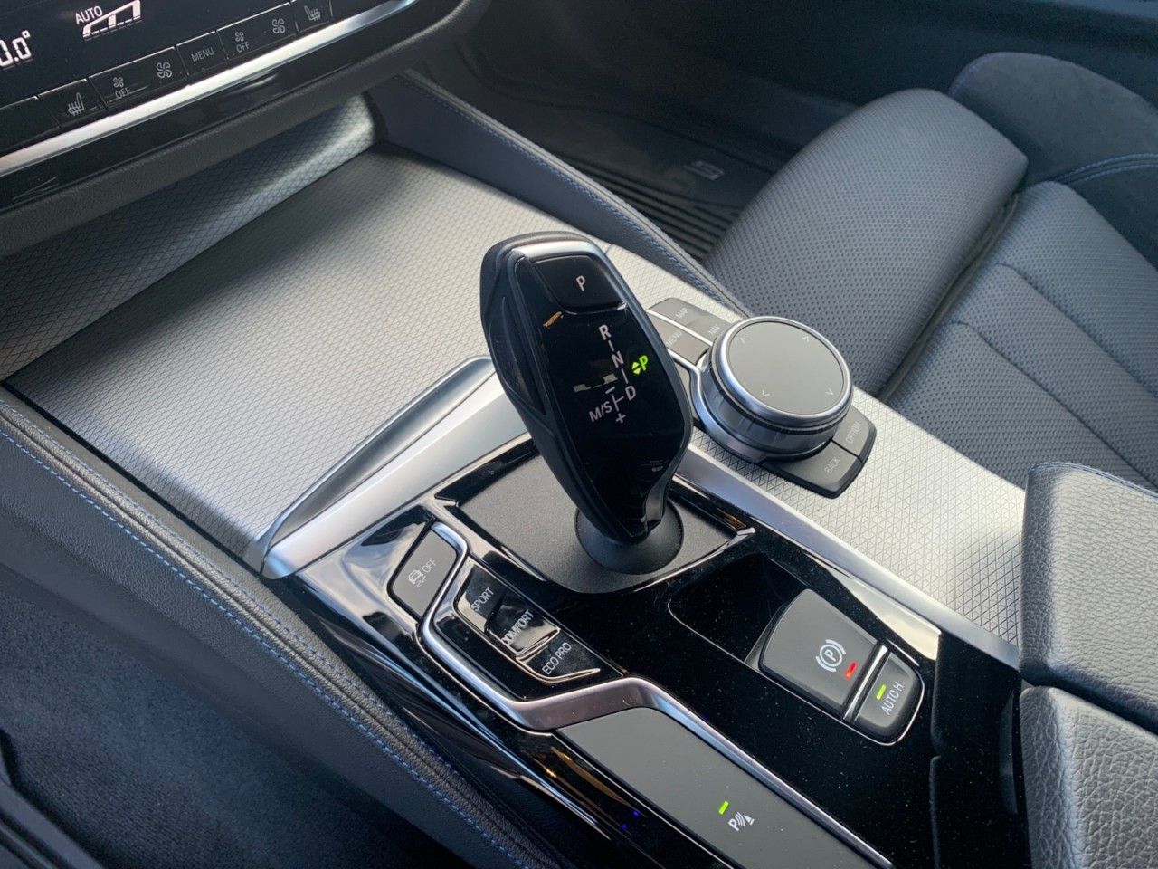 Fahrzeugabbildung BMW 530 d Touring xDrive M Sport+Virtual-Cockpit+AHK