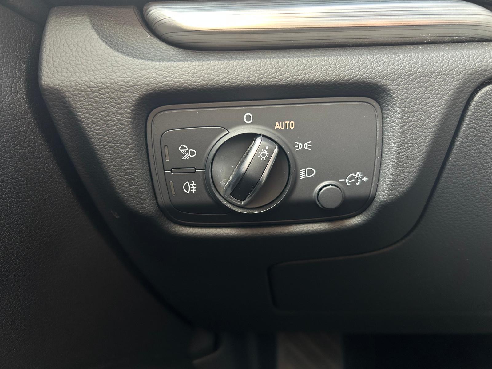 Audi A3 35 TFSI sport Stronic ACC Navi Kamera Xenon, миниатюра 14
