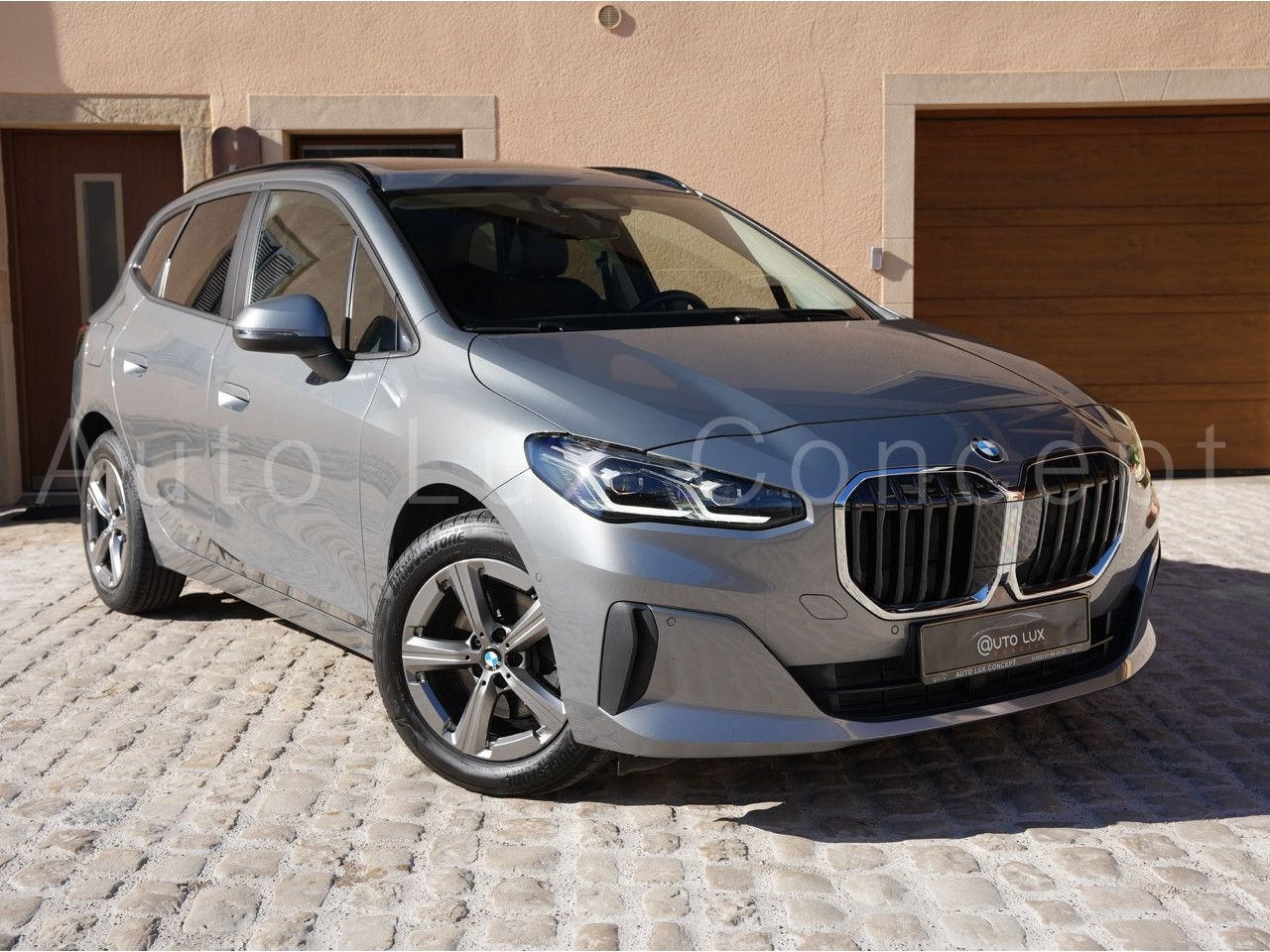 BMW 218 Active Tourer d/Pano/ACC/Kamera/Komfortzugan imagem 2