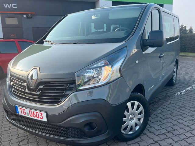 Renault Trafic Combi Bus 8 Sitzer   2,7t  Expression