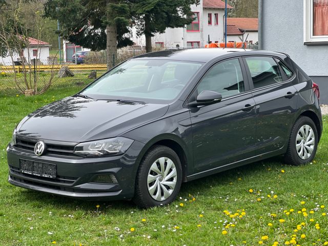 Volkswagen Polo VI Trendline