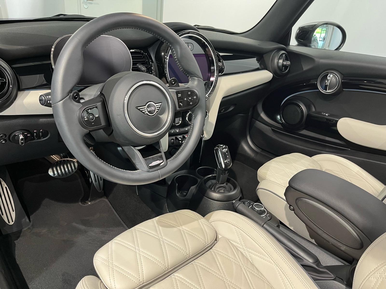 MINI Cooper S JCWTrim/DAB/Navi/RFK