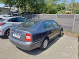 Skoda Octavia 1.6 Classic - Skoda Octavia: Classic