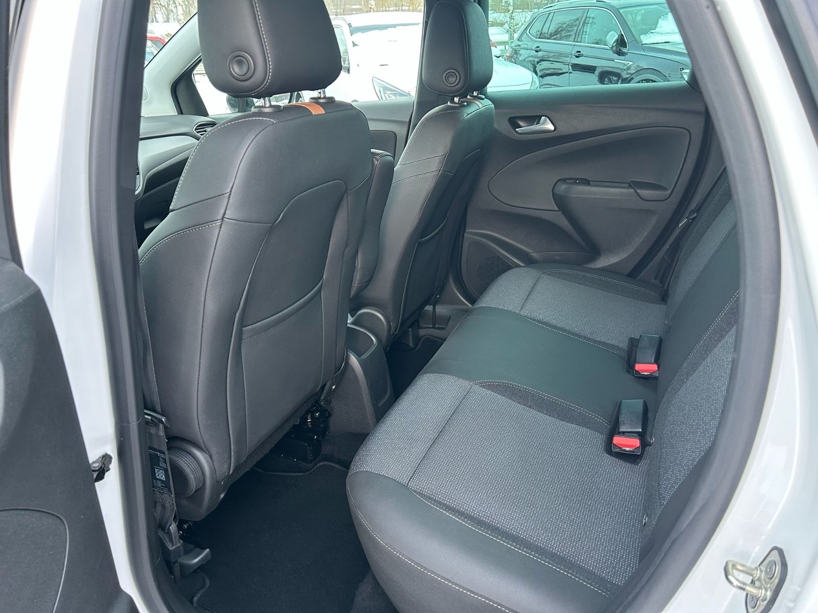 Fahrzeugabbildung Opel Crossland°Automatik°Kamera°1.Hand°LED°