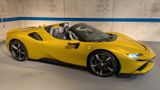 Ferrari SF90 Spider, FULL CARBON, WARRANTY 06/26 - Ferrari SF90