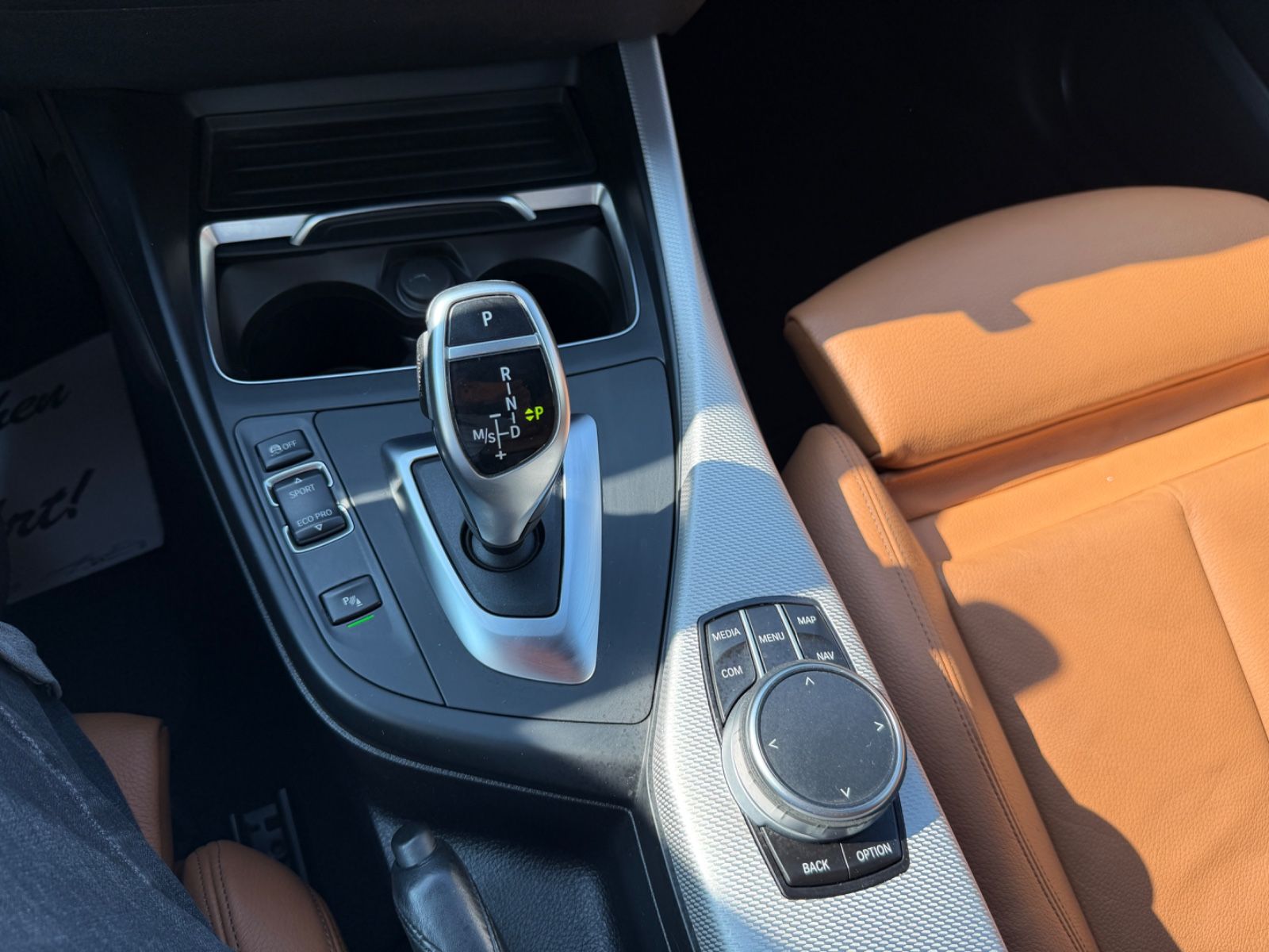 Fahrzeugabbildung BMW 230i Coupe M SPORT AUTOMATIK LED LEDER CAR PLAY