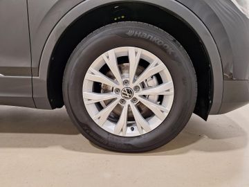 Volkswagen Tiguan - 10