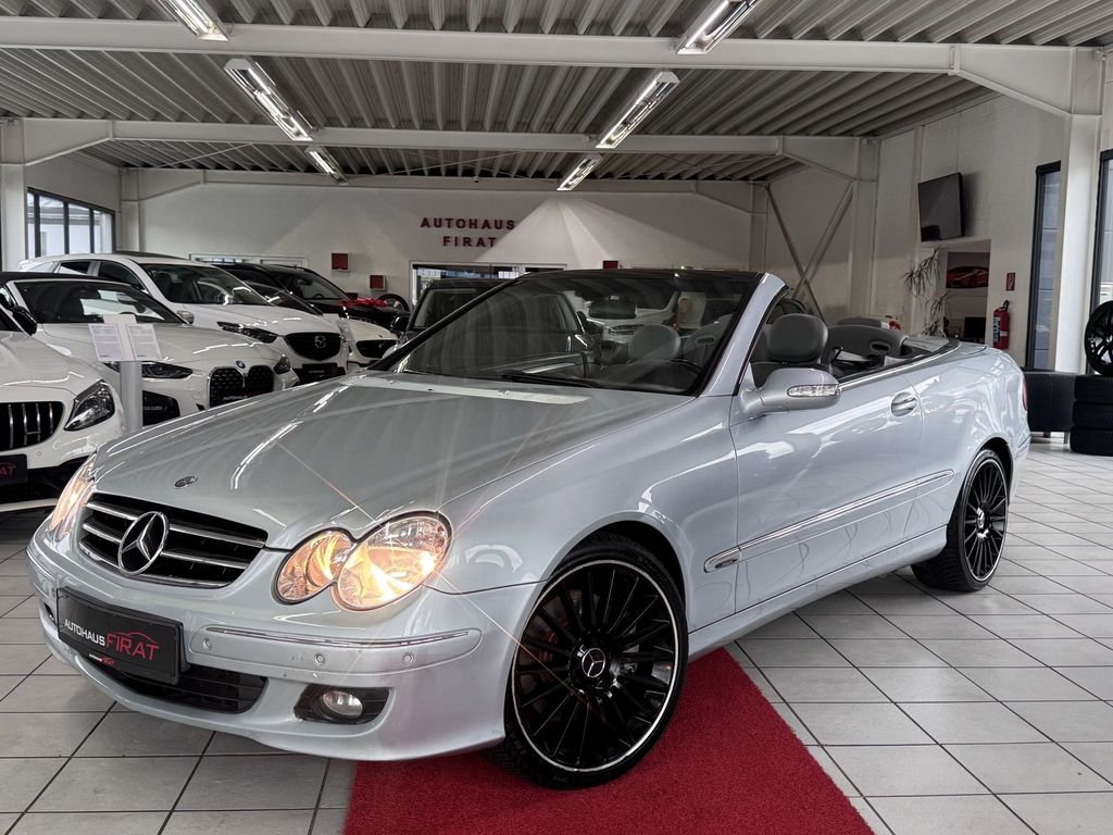 Mercedes-Benz CLK 320