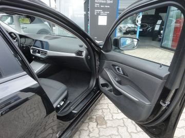 BMW 318 - 8