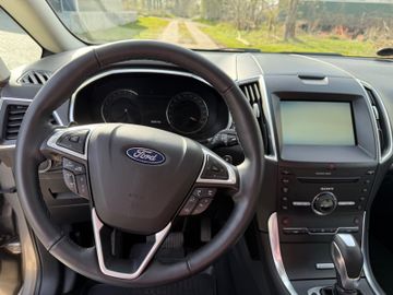 Ford S-Max - 8