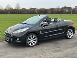Peugeot Cabrio Hardtop Peugeot 207cc - Peugeot 207 aus 2014