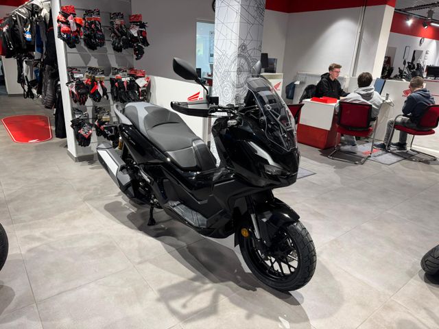 Honda ADV 350 2025 Nightstar Black *sofort verfügbar*