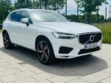 Volvo XC60 D5 AWD R Design (Großer Service neu) - Volvo XC60 mit Diesel-Antrieb: Alcantara