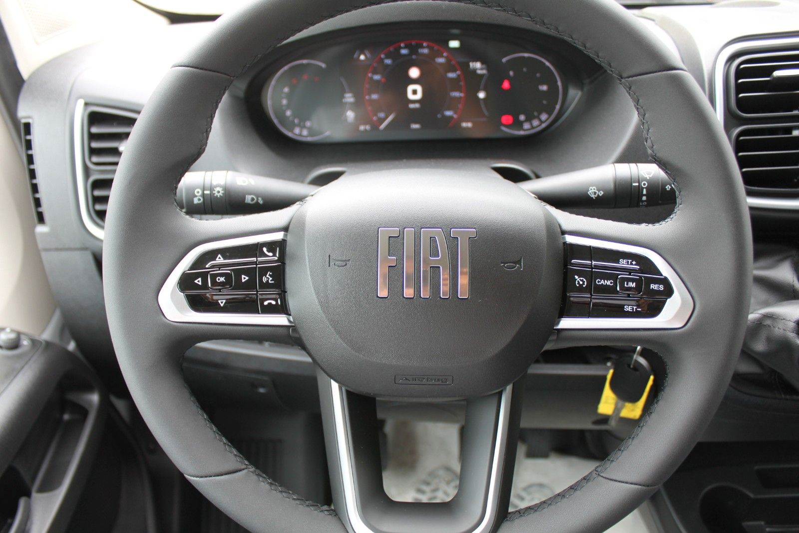 Fahrzeugabbildung Fiat Ducato H2 Kastenwagen 35 L4H2 140 Multijet Maxi