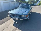 Mercedes-Benz R107 SL 500 - Mercedes-Benz SL aus dem Jahr 1983