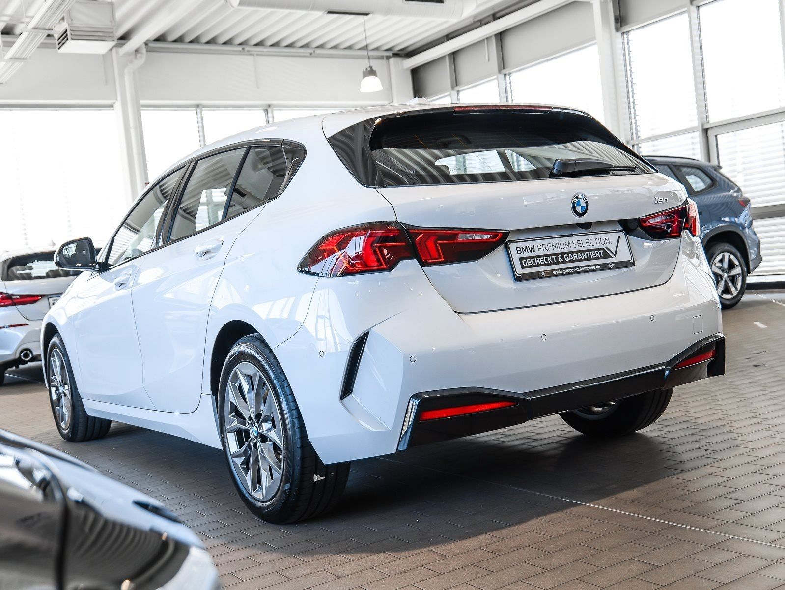 BMW 120 - Bild 7