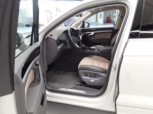 Volkswagen Touareg - Bild 6