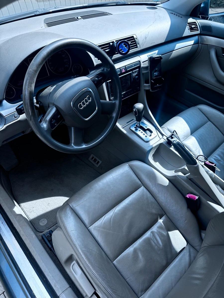 Audi A4 2005 — photo 8