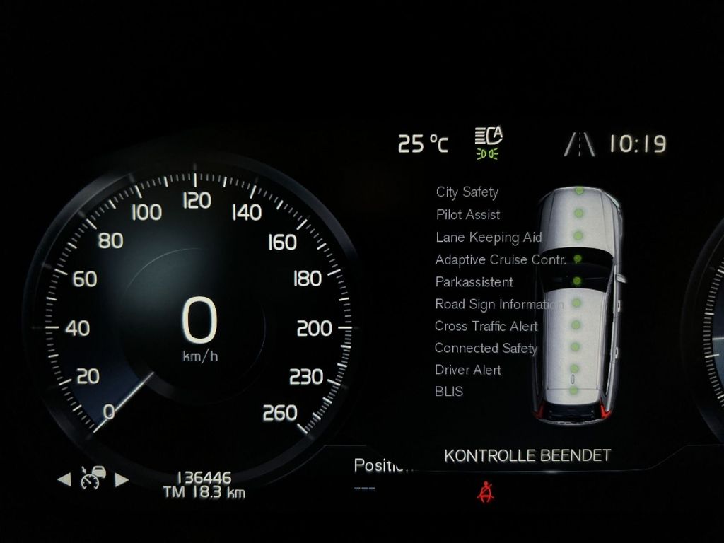 Volvo V90 T5 Momentum AHK *KEIN VERKAUF AN PRIVAT*