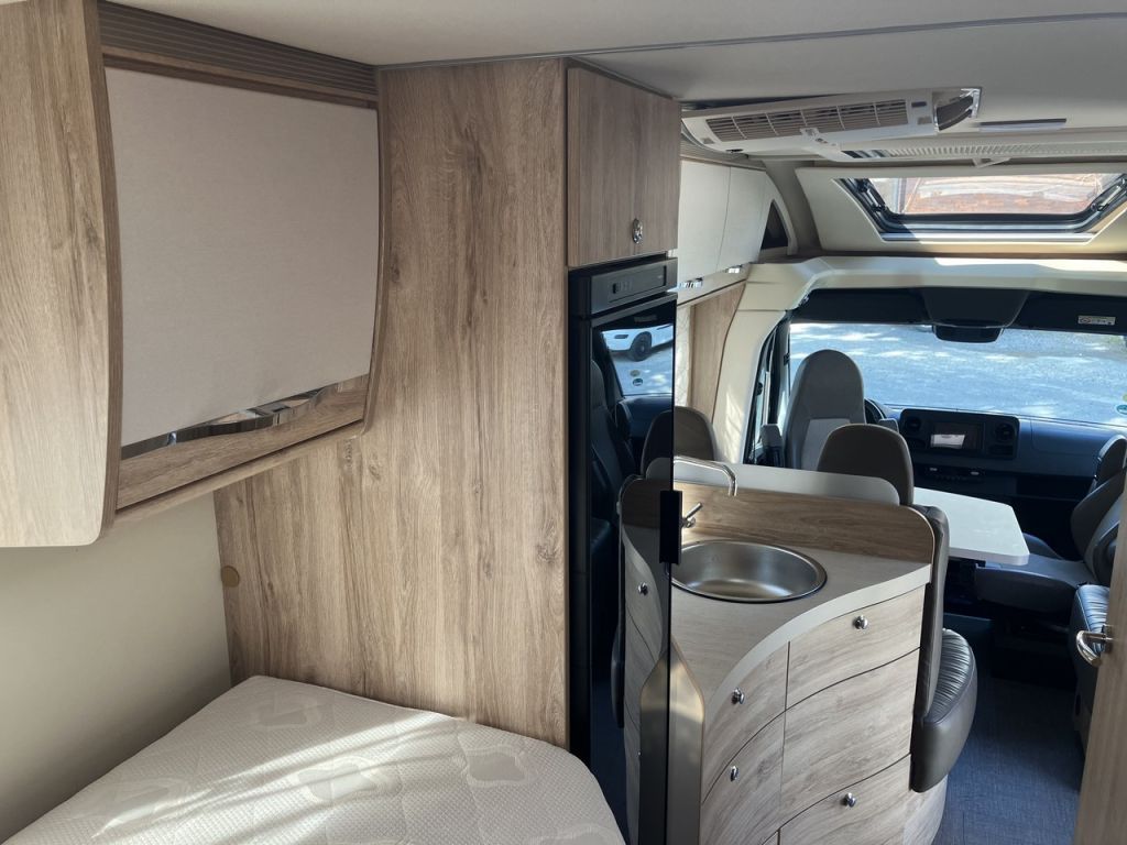Fahrzeugabbildung Eura Mobil Profila T 696 EB YoungStar