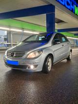 Mercedes-Benz Mercedes B170 Neu Tüv - Mercedes-Benz B 170 in Stuttgart