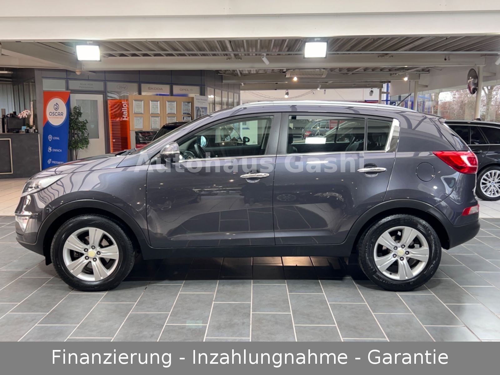 Fahrzeugabbildung Kia Sportage Vision 2.0D*1.Hd*Xenon*4x SHZ*PDC*AHK