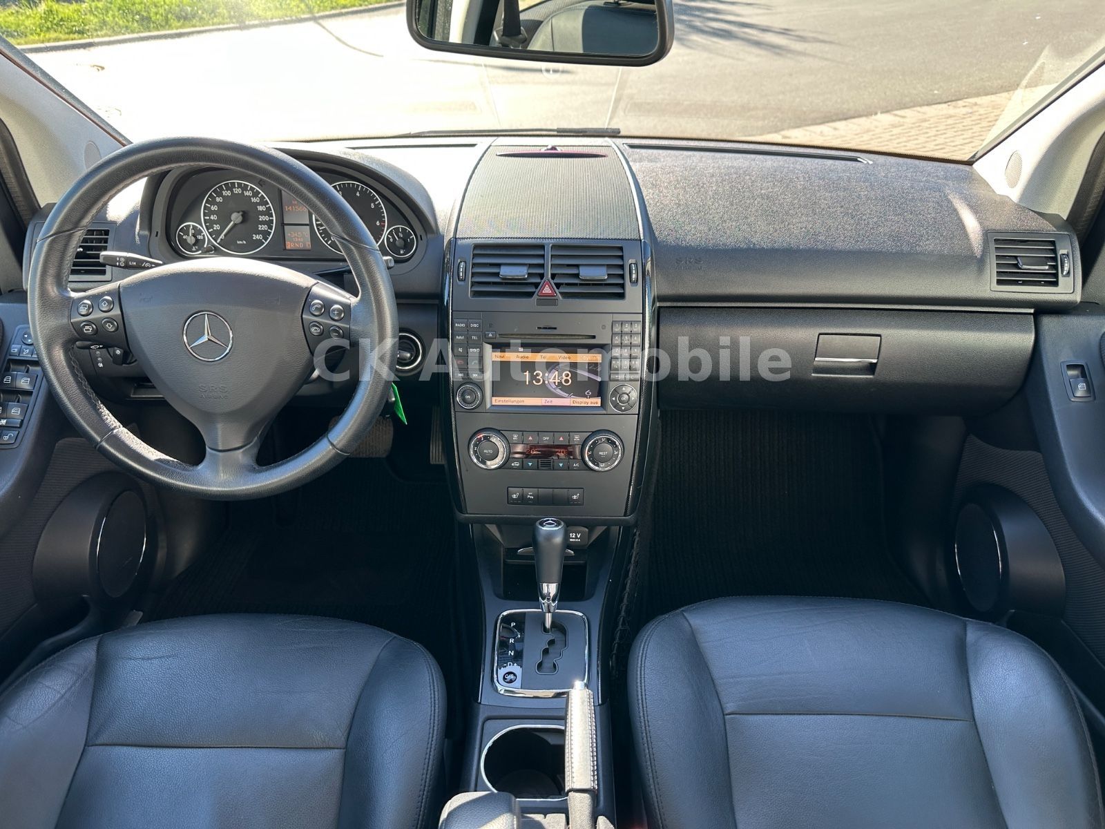Fahrzeugabbildung Mercedes-Benz A 200 Avantgarde Special Edition/Automatik/Navi