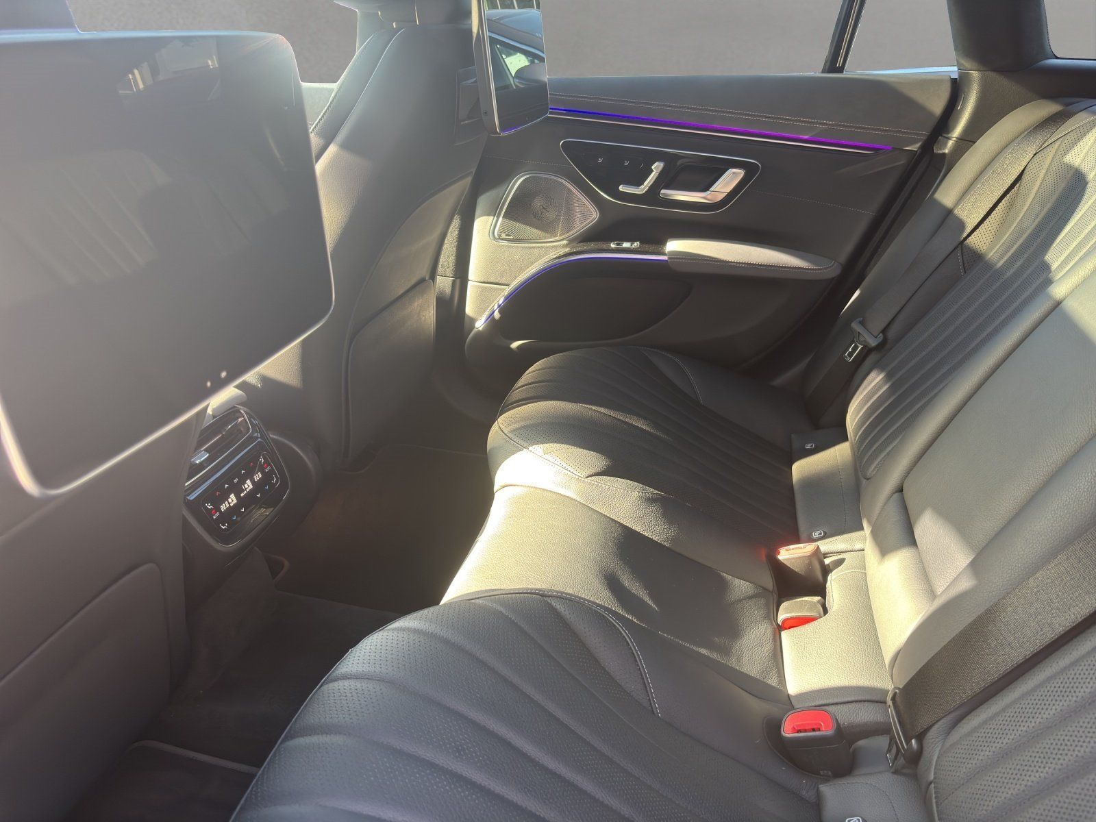 Fahrzeugabbildung Mercedes-Benz EQS 580 AMG FondTV Massage HYPER 4xMemory AR-HUD