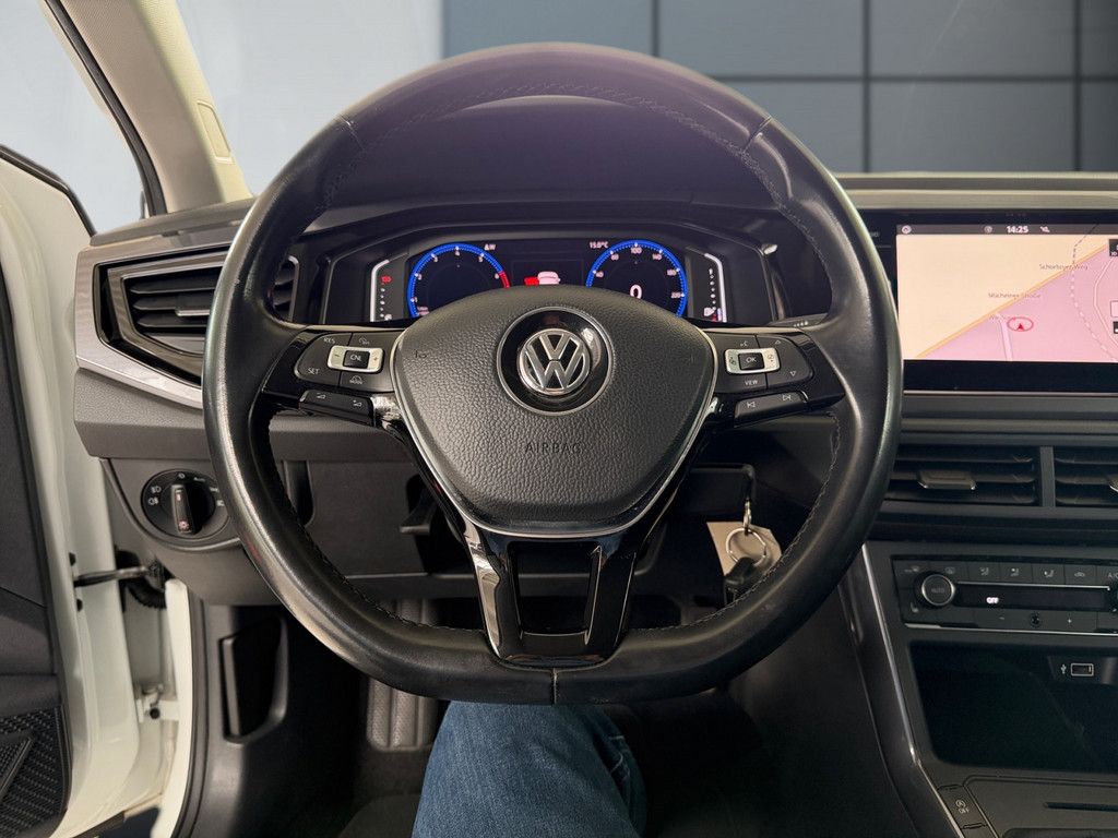 Polo 1.0 TSI IQ.DRIVE *R-LINE PAKET*LED*SHZ*PDC*
