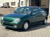 Renault Clio 65000KM+Tüv Neu - Renault Clio aus 1997