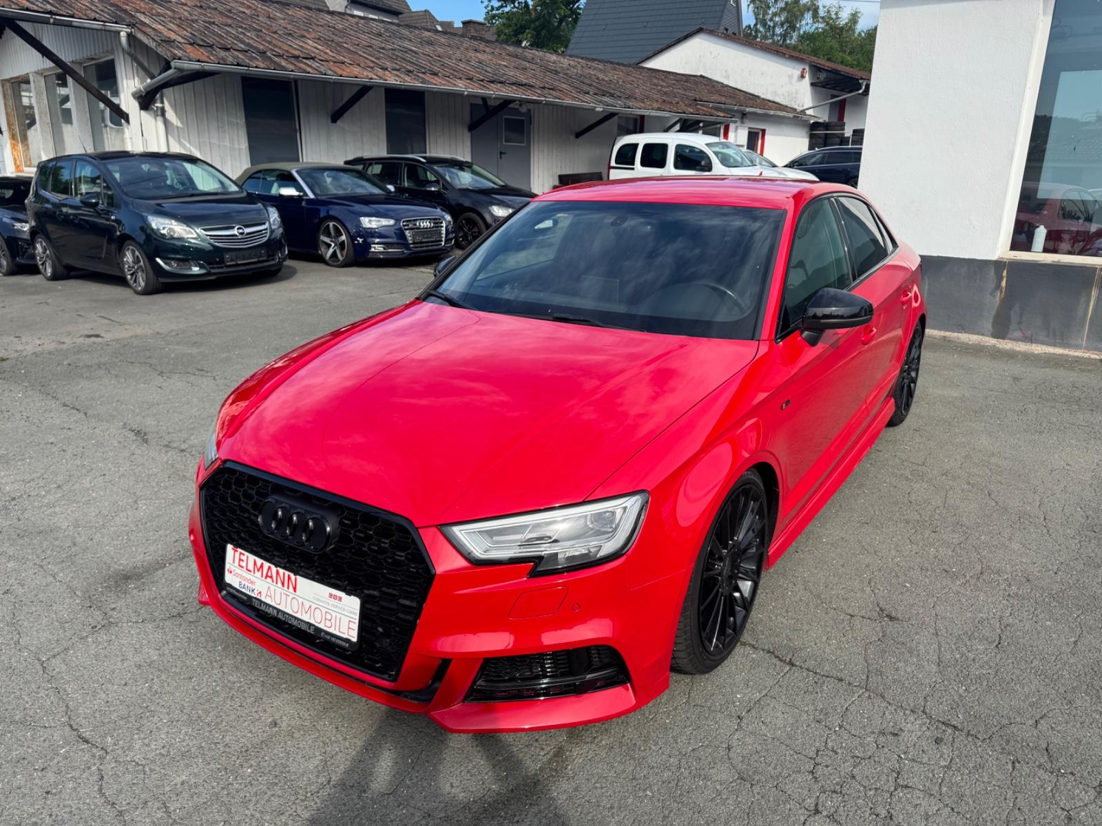 Audi A3 Limousine quattro sport/LED/DSG/TEILLEDER/