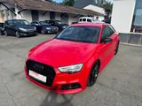 Audi A3 Limousine quattro sport/LED/DSG/TEILLEDER/ - Audi A3: Rot