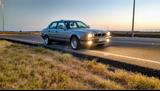 BMW 750i e32 - BMW 750: E32 750i