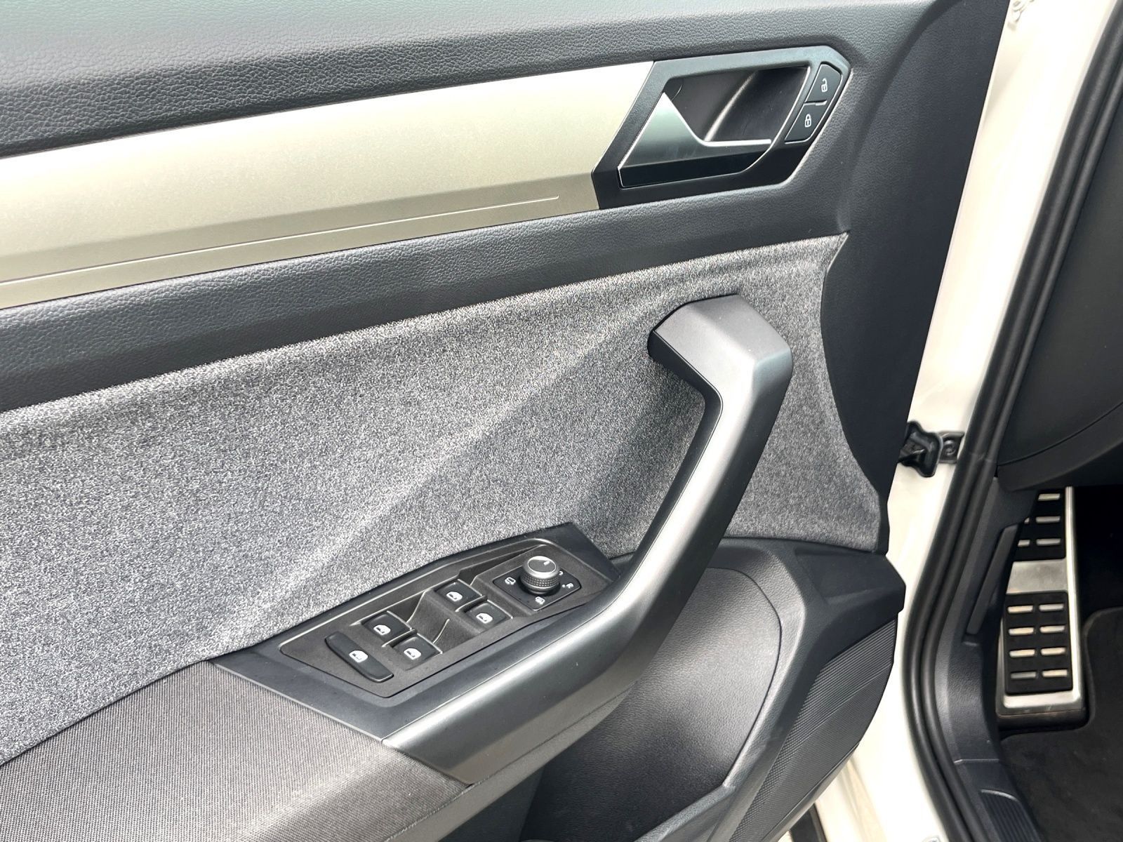 Volkswagen T-Roc - Bild 18