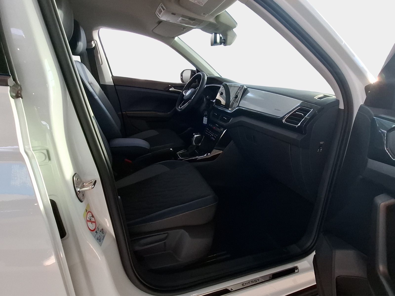 Volkswagen T-Cross - Bild 6