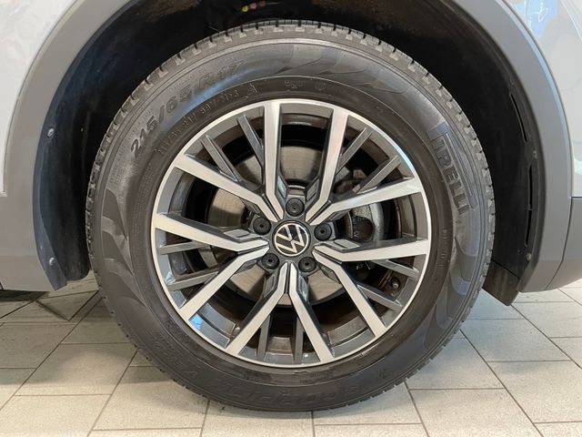 Tiguan Life 1.5 TSI AHK NAVI IQ.LIGHT RFK