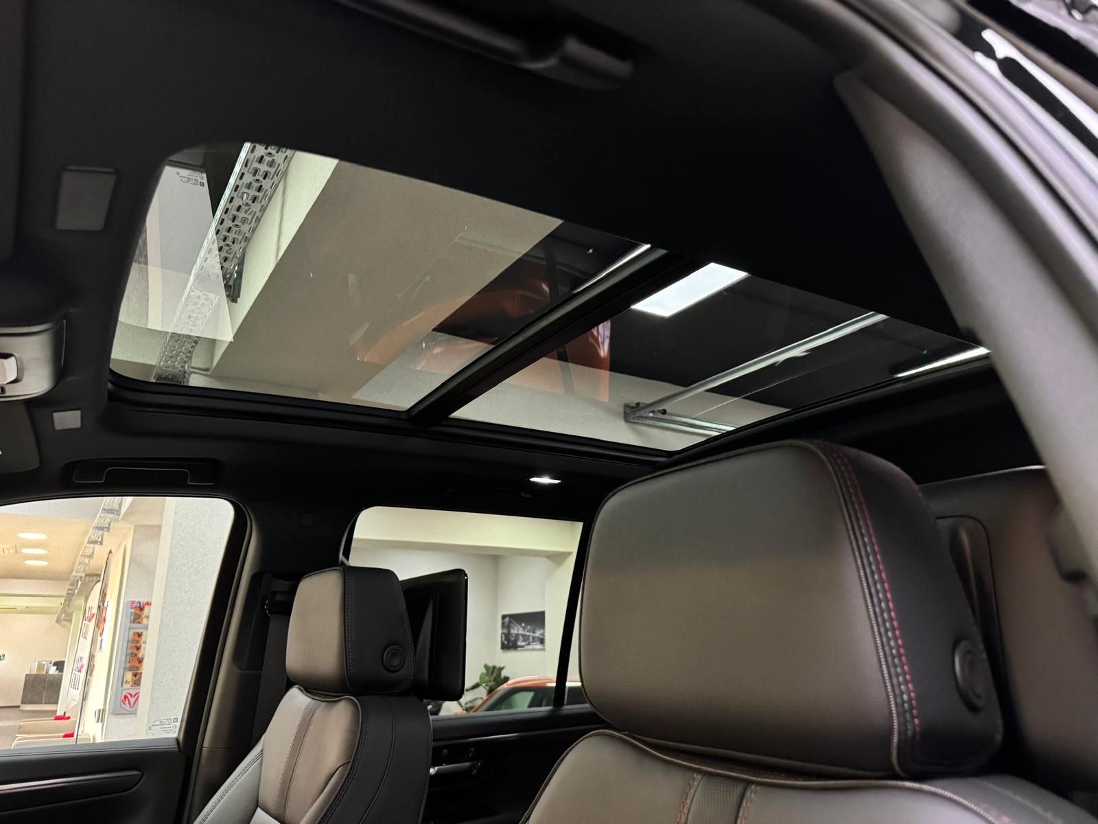 Fahrzeugabbildung Chevrolet 2026 TAHOE 6.2 ECOTEC RST 4x4-24"-ENTERTAINMENT