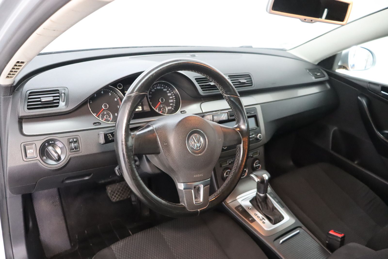 Fahrzeugabbildung Volkswagen Passat 1.4 TSI DSG BlueMotion Variant