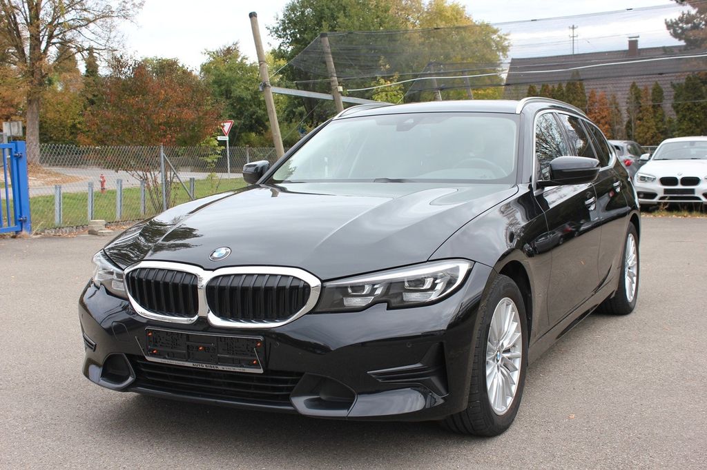 Image of BMW 320