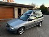 Opel Astra 1.6 16V Rollstuhlumbau Behindertengerecht - Opel aus 1995