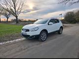 Nissan Qashqai Tekna J10 Diesel 4x4 (2012) - Nissan Qashqai: J10