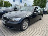 BMW 325xi Leder Allrad Autom - BMW 325: 325xi