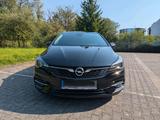 Opel Astra K Sportstourer EZ 12/2019, 9200... - Opel Astra mit Diesel-Antrieb: Kombi, Automatik, 1.9