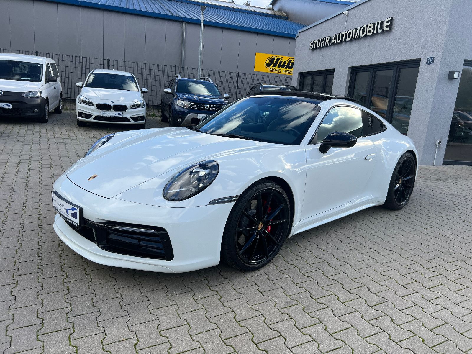 PORSCHE 911 Carrera S Approved Pano 360° Appro SHZ+Belüf