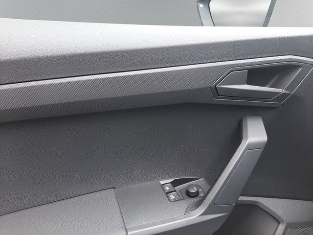 Fahrzeugabbildung Seat Ibiza Hola 1.0MPI LED MFL PDC Klima DAB+ 0,99%