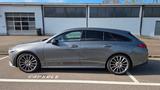 Mercedes-Benz CLA 200 Shooting Brake AMG Line - silberne Mercedes-Benz CLA 200 Shooting Brake