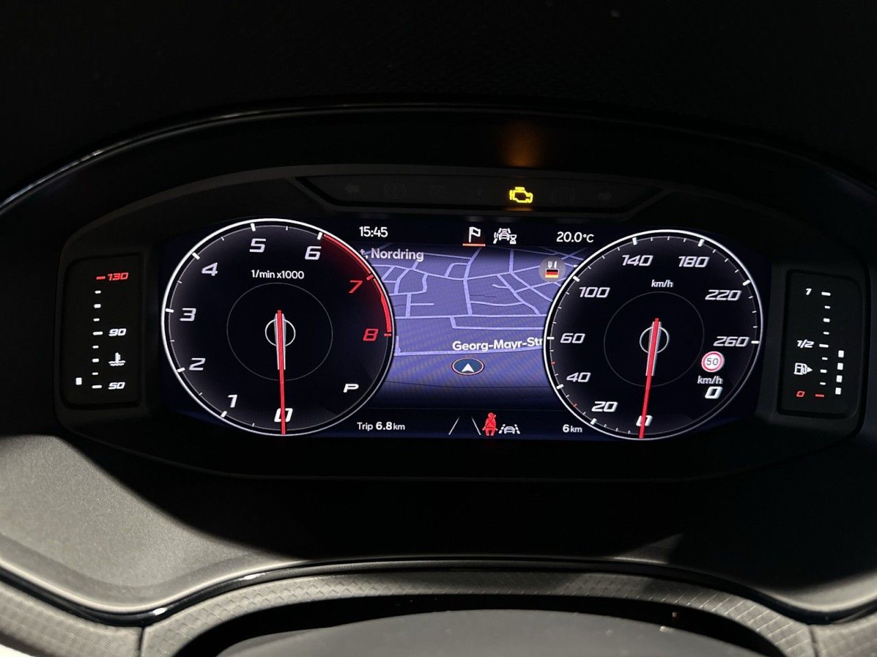 Fahrzeugabbildung SEAT Arona FR 1.0 TSI 116 PS 7-Gang-DSG - mit KI generiert/bearbeitet